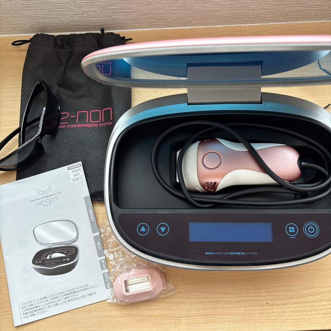 家庭用脱毛器 ケノン 8.5 家庭用脱毛器 ケノン シャンパンゴールド | イオンボディオンライン