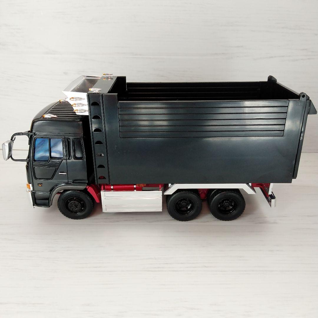 プラモデルデコトラ1/32 深箱ダンプ完成品 - メルカリ