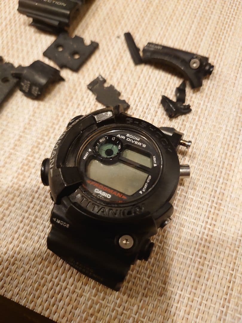 A*︎様 CASIO　G-SHOCK　DW-8200Z-1T　フロッグマン　希少 Gショック DW-8200Z-1T フロッグマン MIBをお買取りしました。 | 買取
