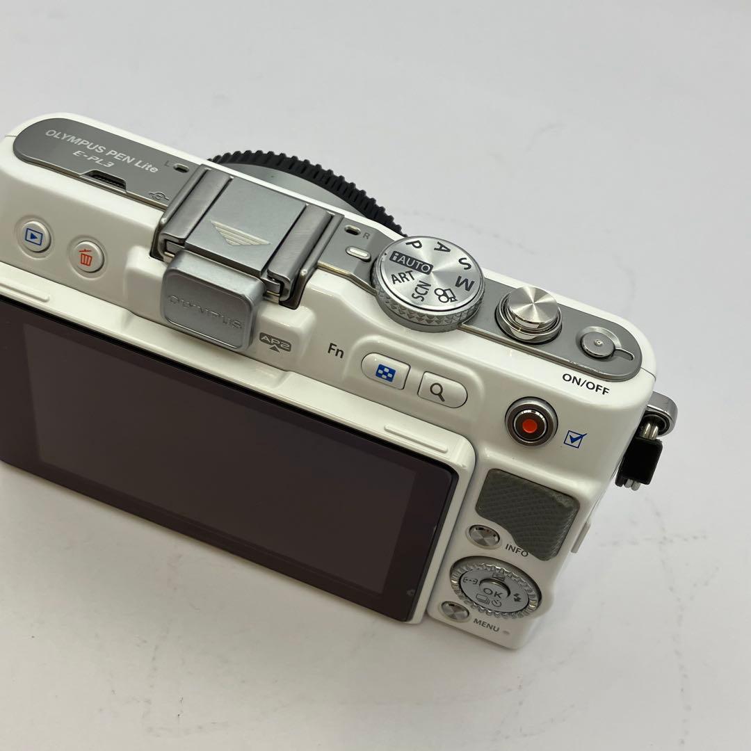 ショット回数1778回】オリンパス PEN E-PL3 ダブルズームキット