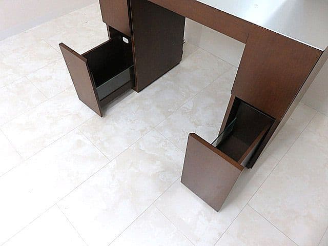 c*o様 カッシーナ「MAKE UP/メイクアップ」ドレッサー 44万円 - メルカリ