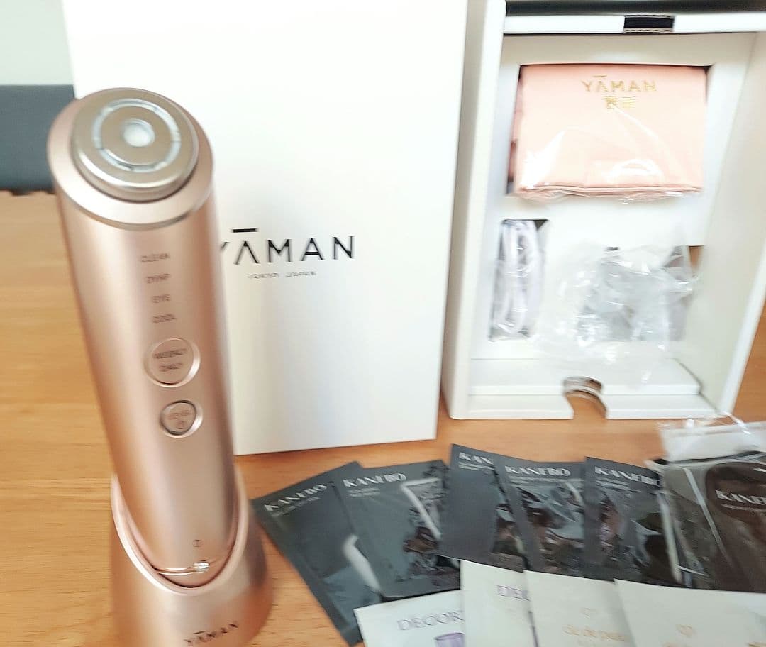 YA-MAN　フォトシャイニー　美顔器 RF美顔器 フォトプラス シャイニー Beauty Box | YA-MAN TOKYO JAPAN