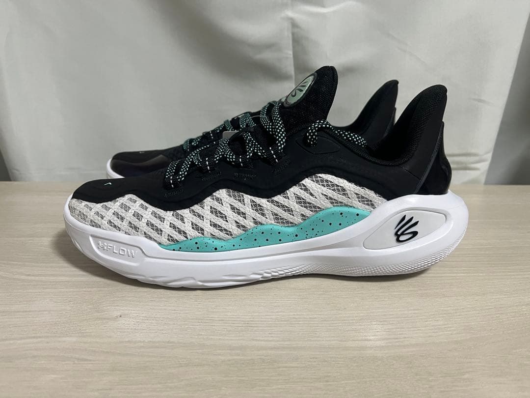 新品タグ付 アンダーアーマー カリー11 27.5cm バッシュ Curry11