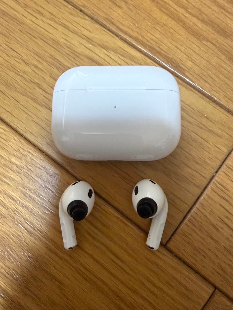 AirPods Pro 2 ライトニングケーブル仕様 アップルAirPods Pro（第2世代）USB Type-C版レビュー。Lightning版と