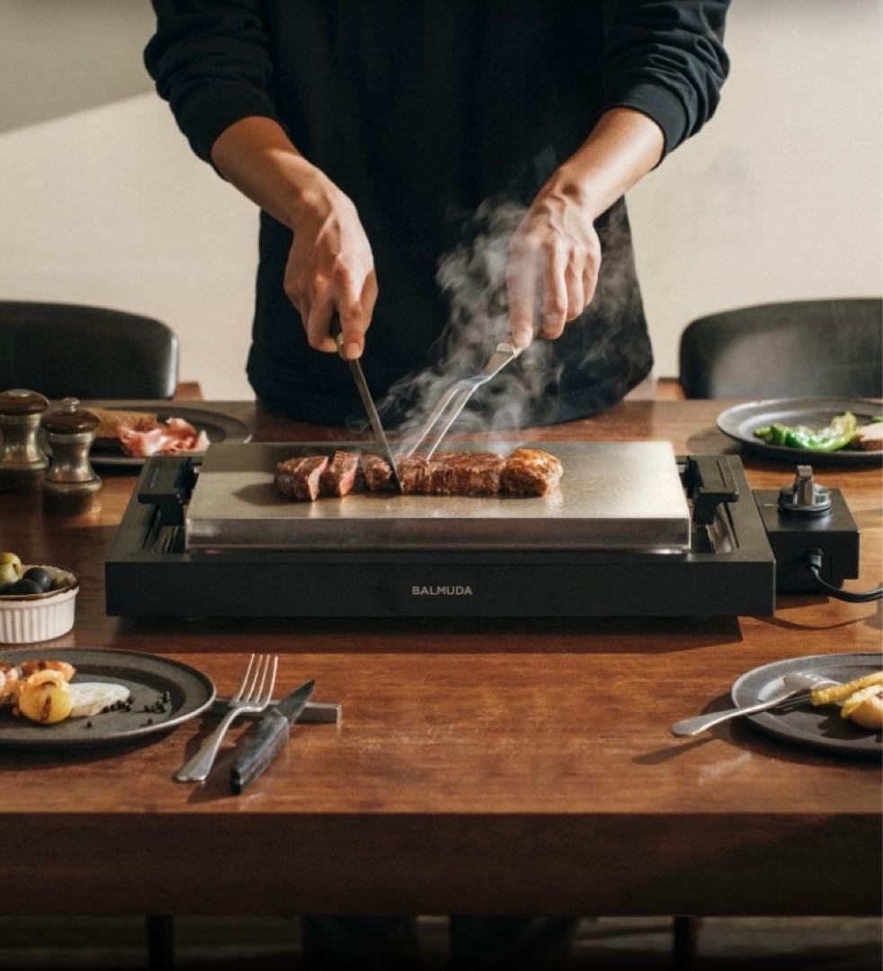 【新品未使用】バルミューダ ホットプレートK10A-BK ザ・プレート プロ 楽天市場】バルミューダ ザ プレートプロ K10A-BK ホットプレート 大型