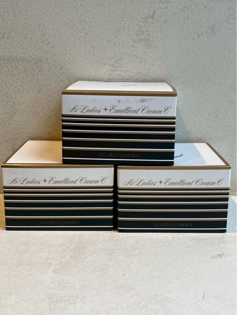 専用　アイレディース化粧品 エモリエントクリームC <弱酸性> アイレディース化粧品 エモリエントクリームC <弱酸性> 40g : アーコム