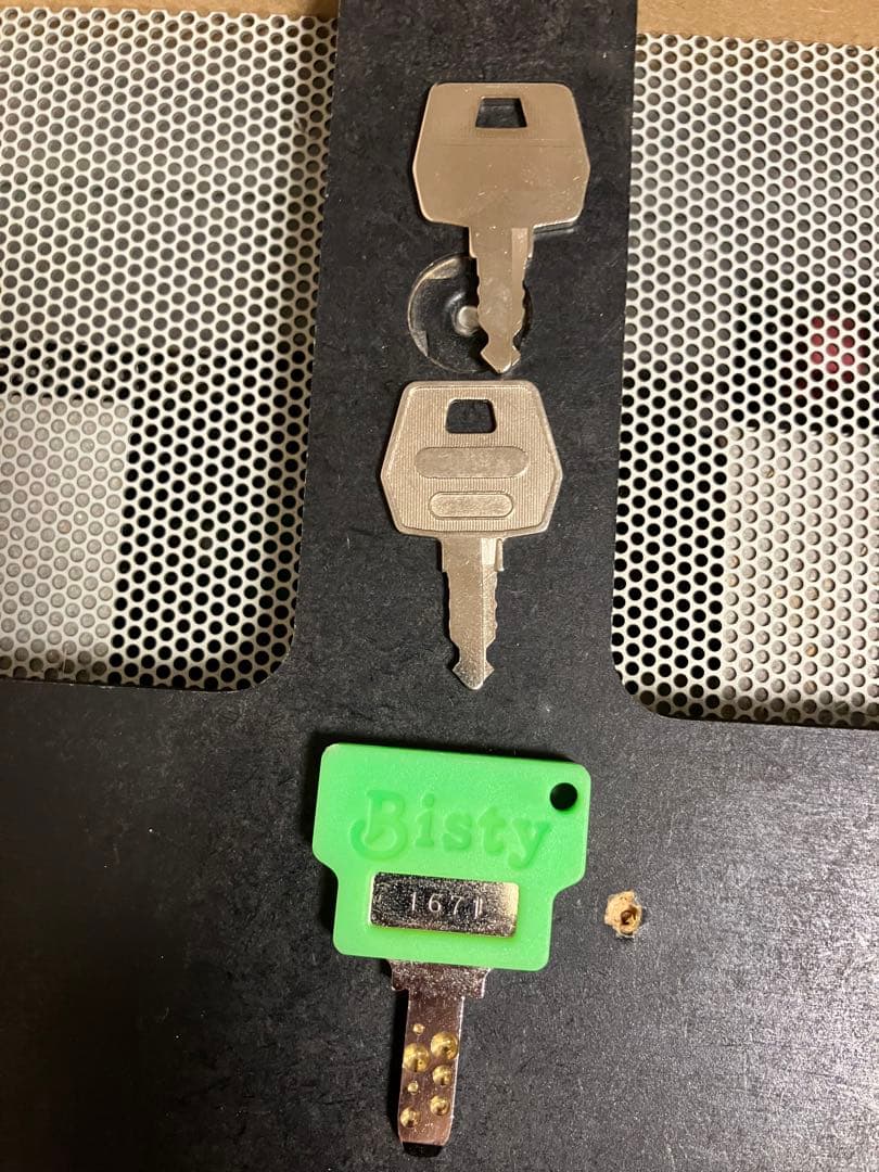 新世紀エヴァンゲリオン約束の時 パチスロ台 メダル、鍵付き - メルカリ