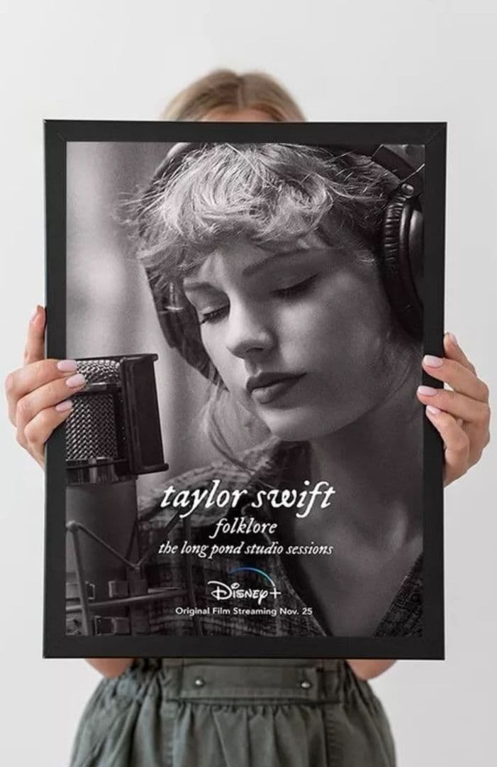 フォークロア: ロング・ポンド・スタジオ・セッションズ』Disney+