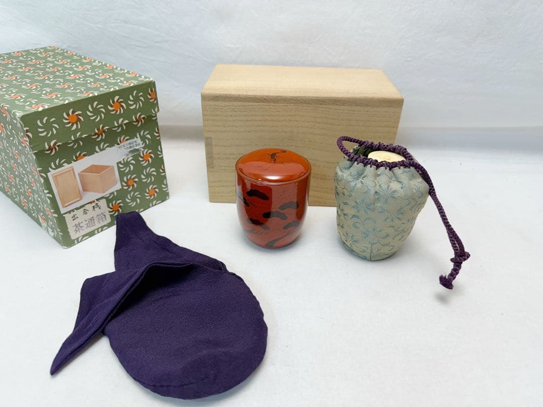 未使用 茶道具 玄々斎好写 出合桟蓋 茶通箱 木製朱塗 松鶴蒔絵棗 大津袋 茶入 未使用茶道具玄々斎好寫出合桟蓋茶通箱木製朱塗松鶴蒔絵棗大津袋茶入