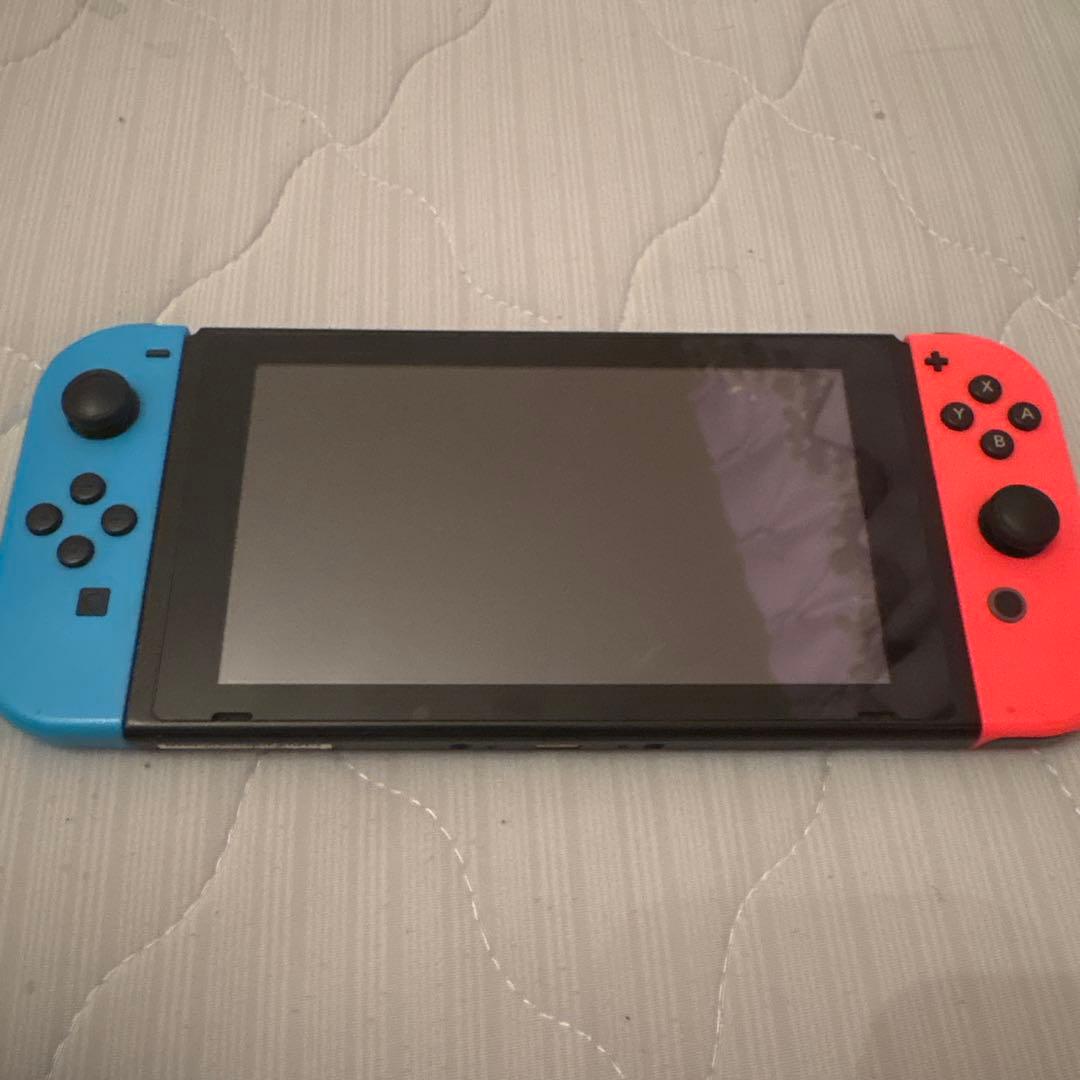 Switch本体　ジャンク扱い Nintendo Switch 本体のみ 2018年製 ジャンク扱い - メルカリ