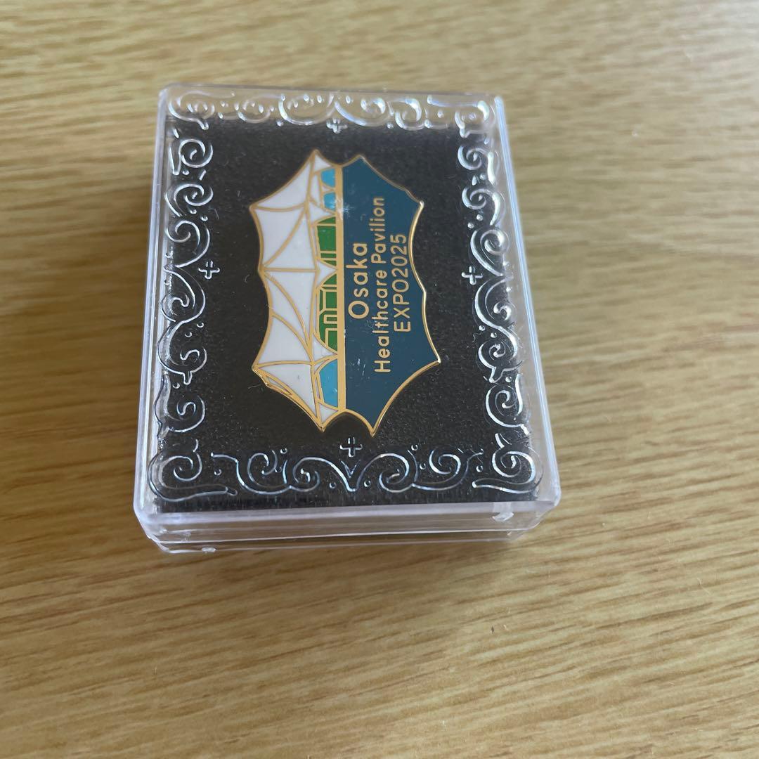 非売品】大阪・関西万博 大阪ヘルスケアパビリオン ピンバッジ - メルカリ