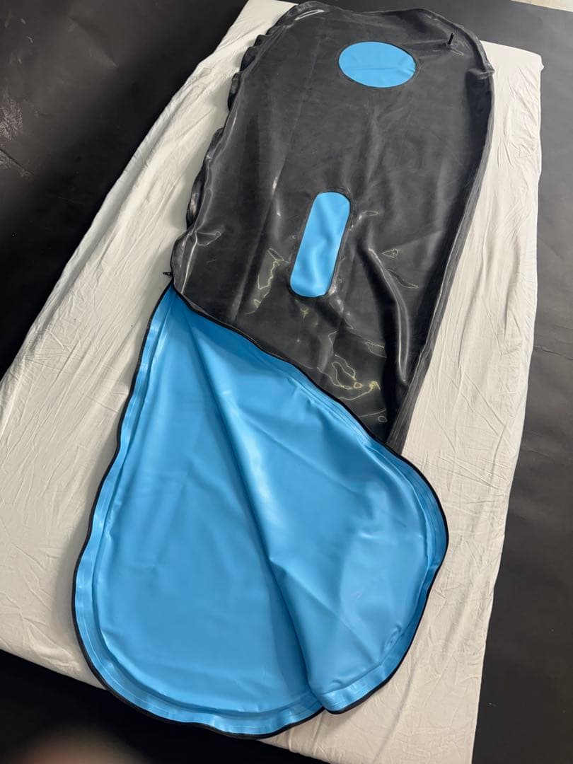 ラバーインフレータブルスリープサック/ ラバー寝袋/ラテックス拘束