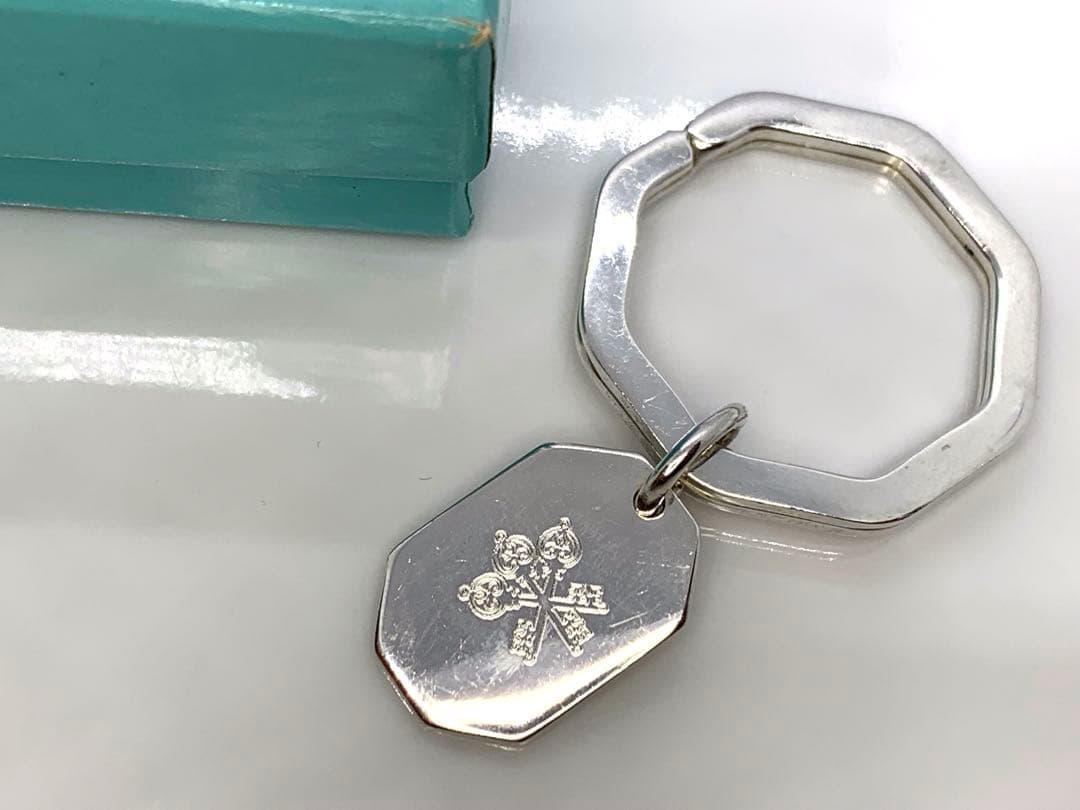 ティファニー オクタゴン キーリング キーモチーフ - メルカリ