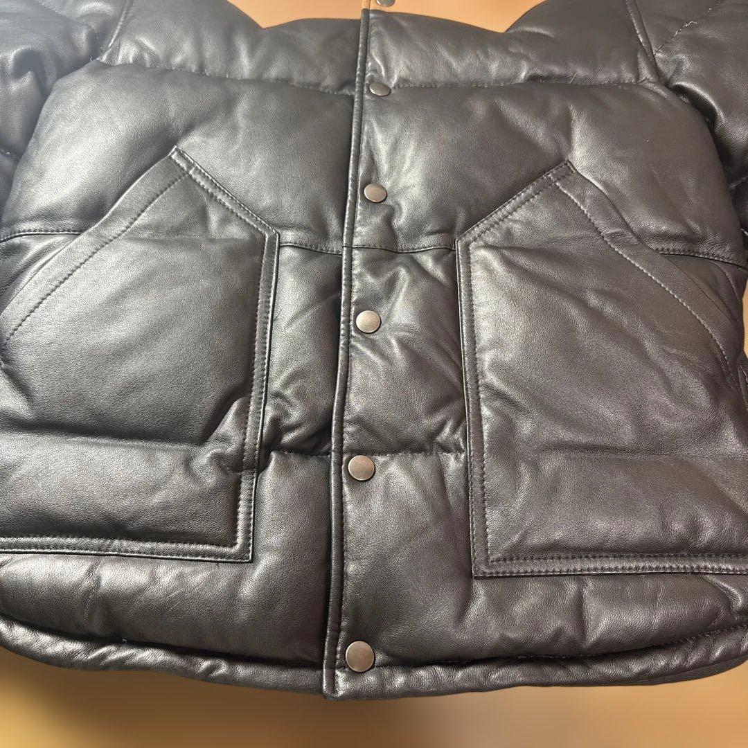 ラムレザー ダウンジャケット 羊革 襟ムートン M ブラックXブラウン