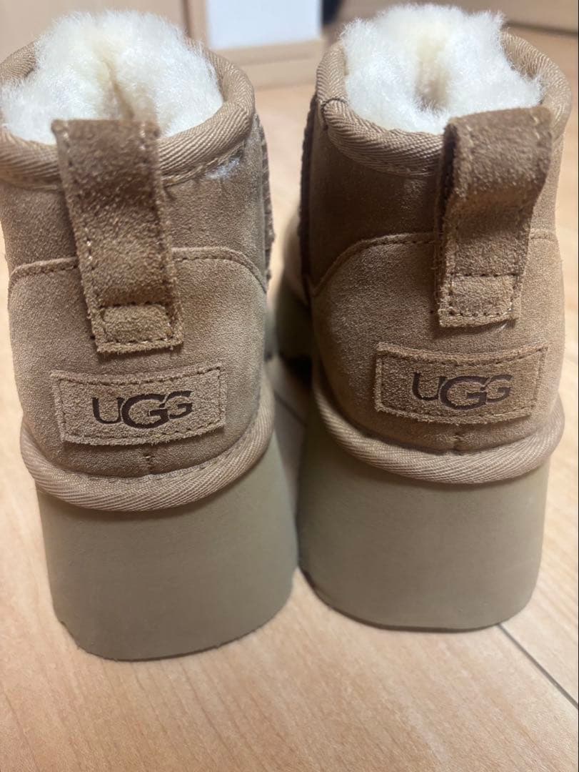 1/18日まで値引き価格UGG 厚底ブラウン プラットフォーム ムートンブーツ 楽天市場】UGG CLASSIC ULTRA MINI PLATFORM アグ プラットフォーム