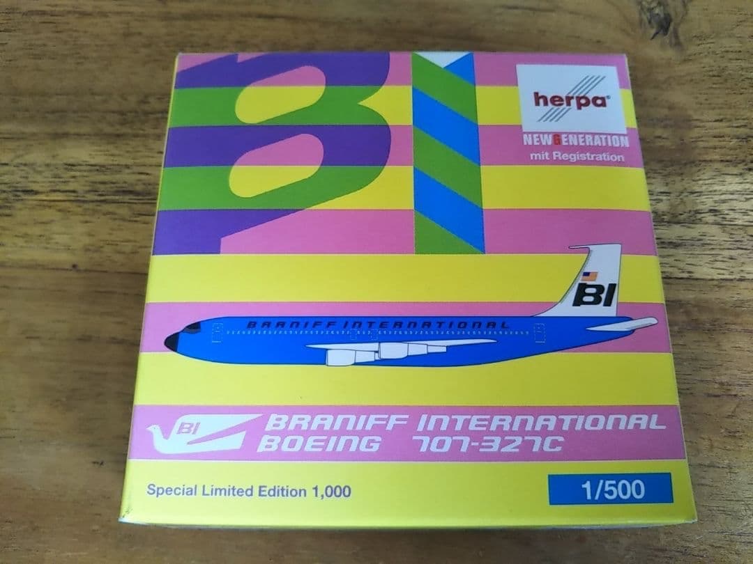 ブラニフ航空 ヘルパ アレキサンダー・ジラルド エミリオ・プッチ