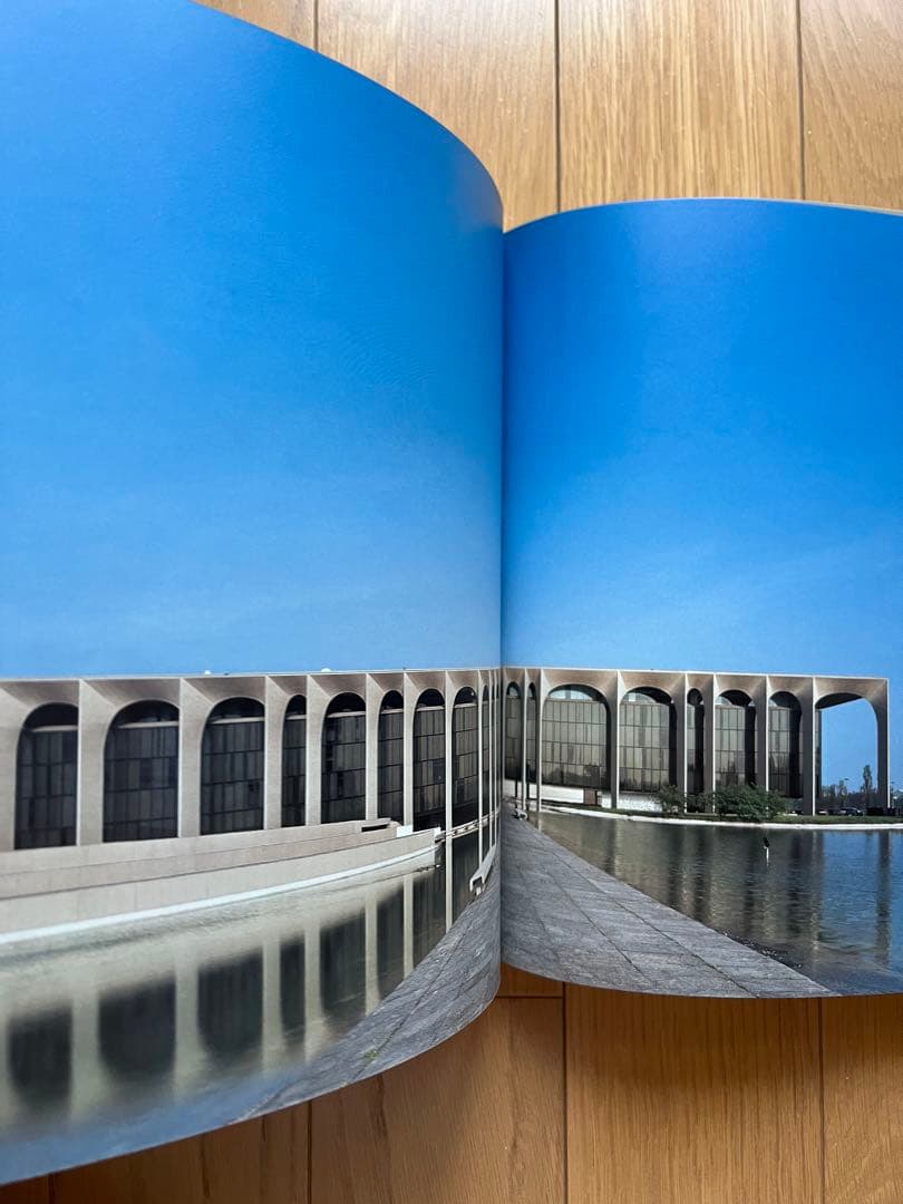 希少 オスカー•ニー•マイヤー イタリア建築 モンダドリ 書籍 建築作品