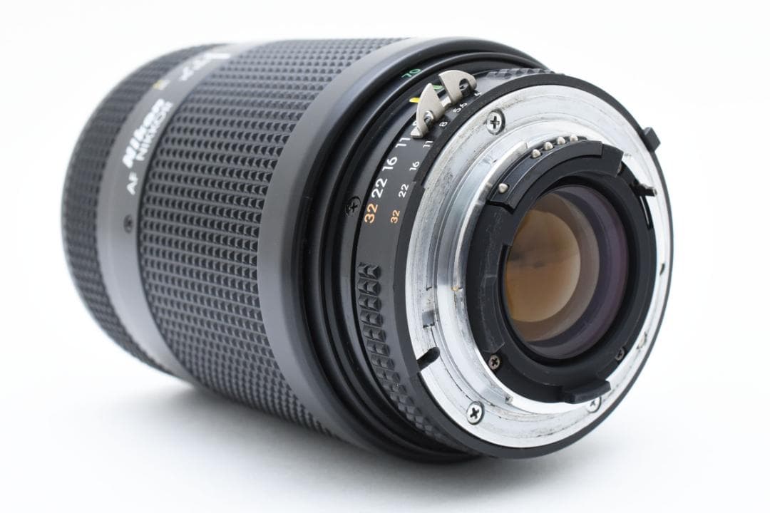 Nikon AF Nikkor 70-210mm F/4-5.6 AFレンズ