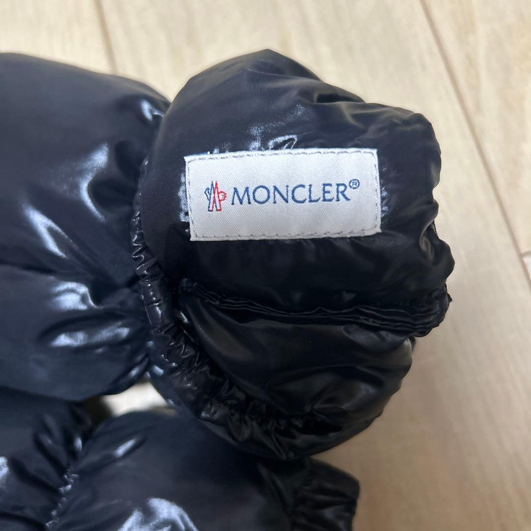 MONCLER ブラック アームカバー - メルカリ
