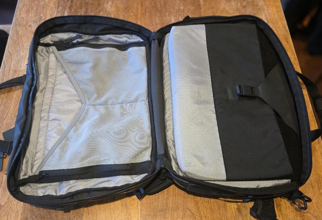 希少・初期型】BLACK EMBER FORGE20 MAX / 800D素材