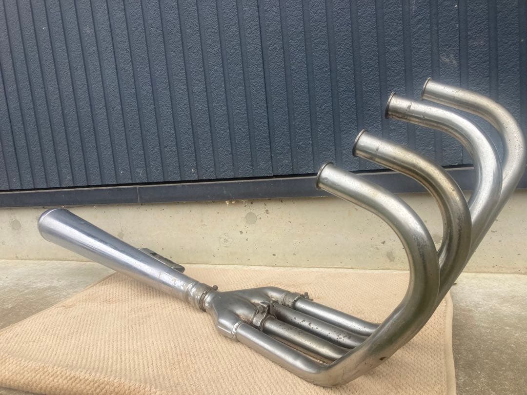 ホンダ ドリーム CB400FOUR マフラー【ヨンフォア】 集合マフラーのヨンフォア、DREAM CB400FOUR(ドリームCB400フォア)が