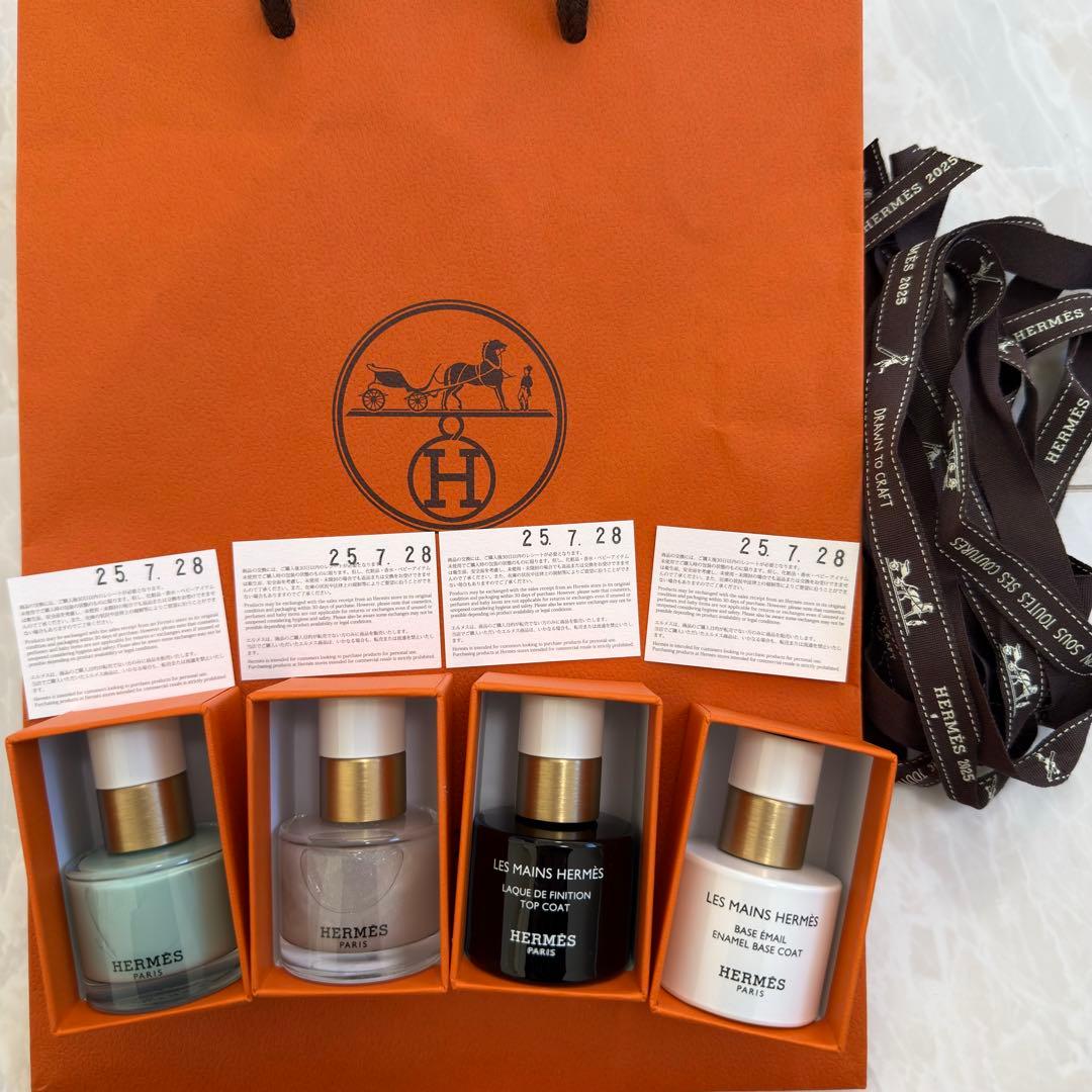 エルメス ネイルカラー ネイルセット マニュキア ネイル トップコート あなたはどっち派？ネイリスト・エルメスのネイルトップコートを徹底