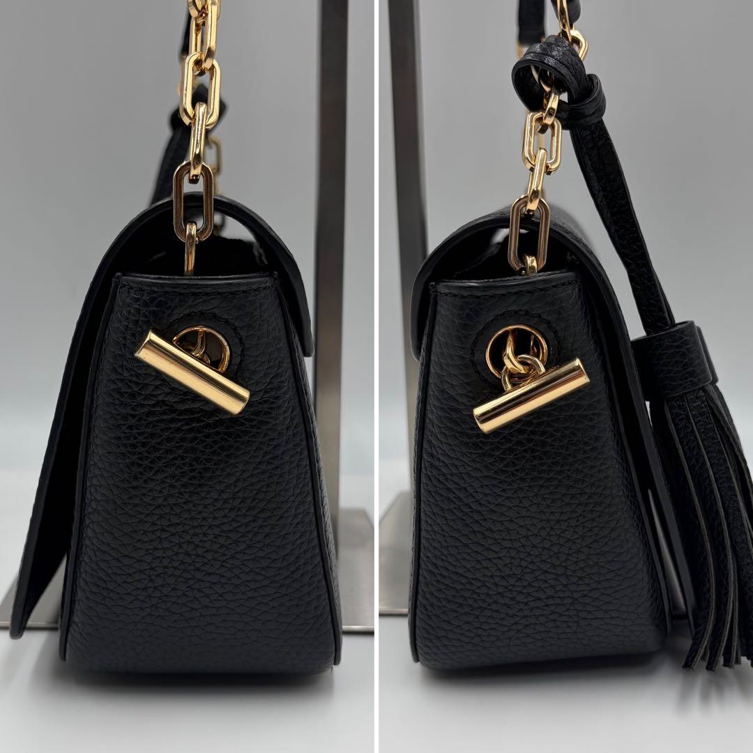 極美品 TORY BURCH ショルダーバッグ エンボスロゴ 自立可 黒 922