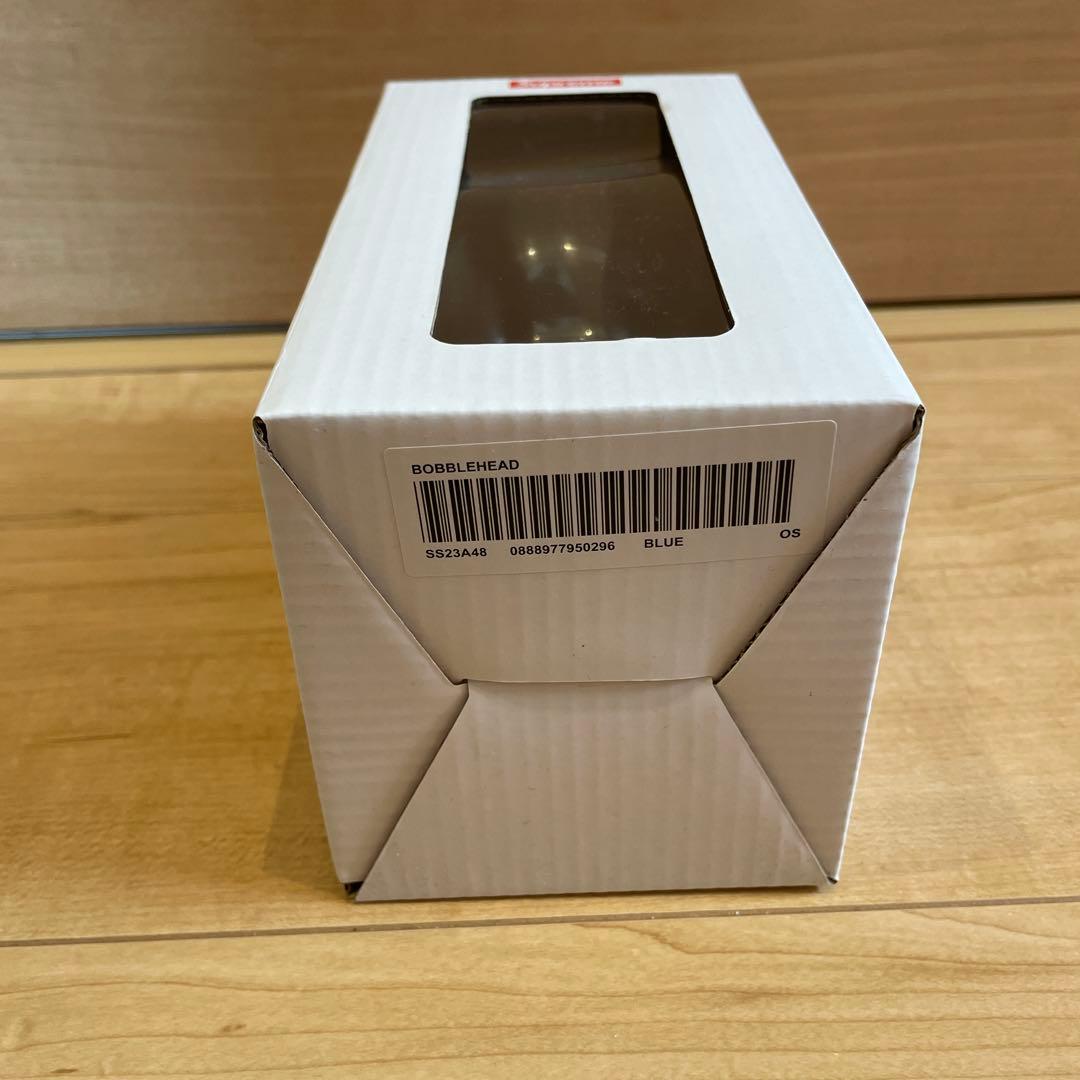 supreme Bobblehead シュプリーム ボブルヘッド ロゴステッカー - メルカリ