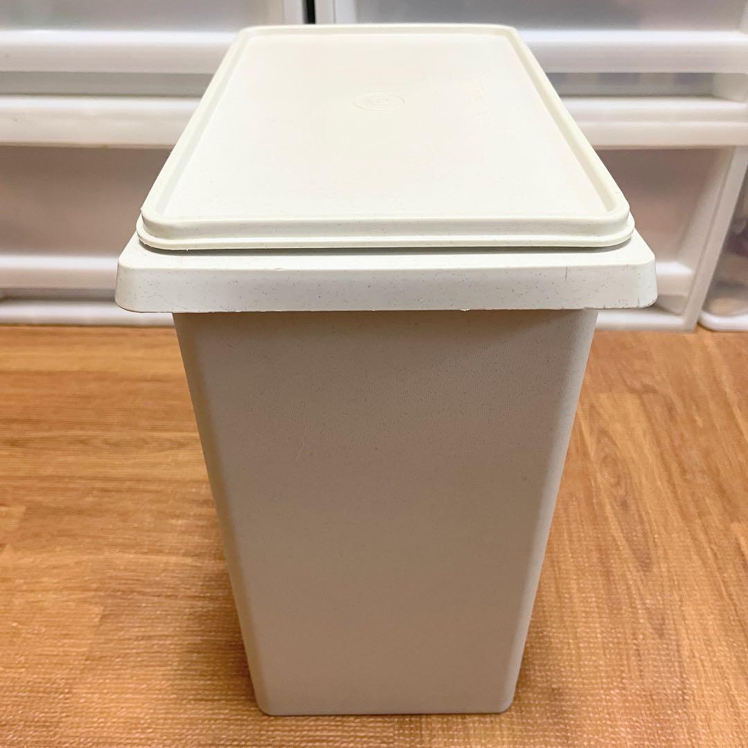 2点セット【タッパーウェア】米びつ 10キロキーパー クリア＆クリーム