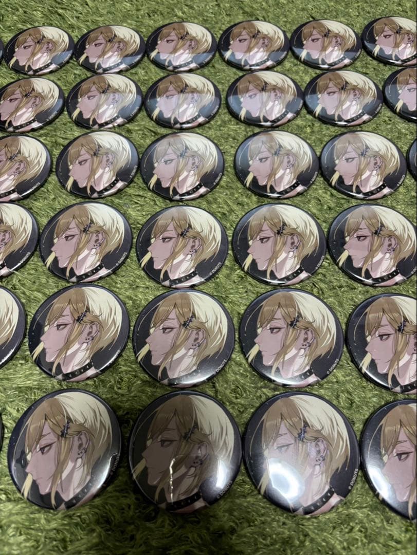 ブラックスター ブラスタ ヒナタ 缶バッジ 60個