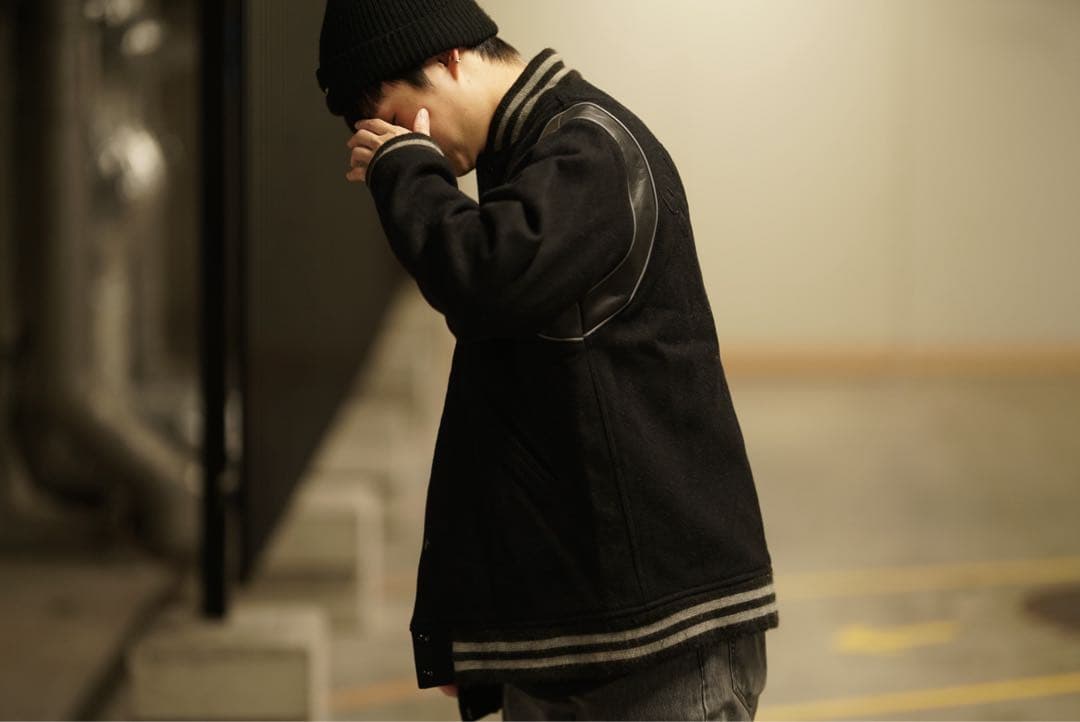 02aw 常田着 初期 Supreme レザー 切り替え スタジャン old 黒 - メルカリ