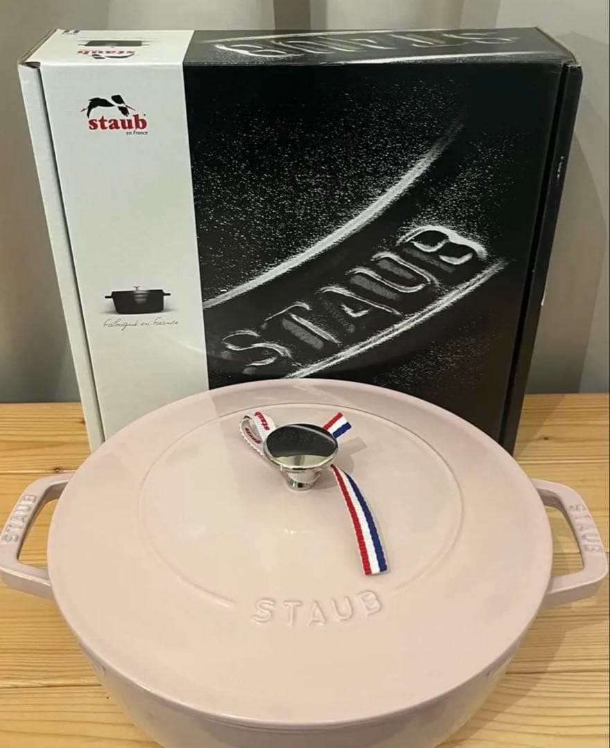 【新品】【正規店】staub ブレイザーソテーパン24cm　ソルベローズ Amazon.co.jp: staub ストウブ 「 ブレイザー ソテーパン カンパーニュ
