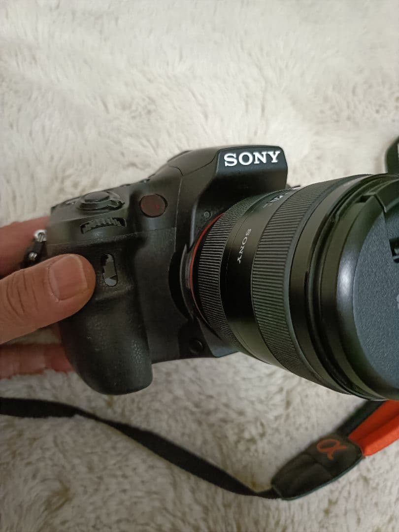 美品SONY α77+DT16-105mmf3.5-5.6