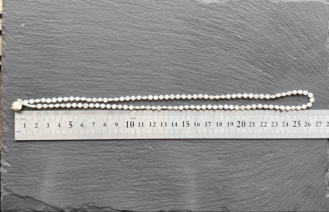 淡水パール とカレンシルバーのロングネックレス 極小淡水パール
