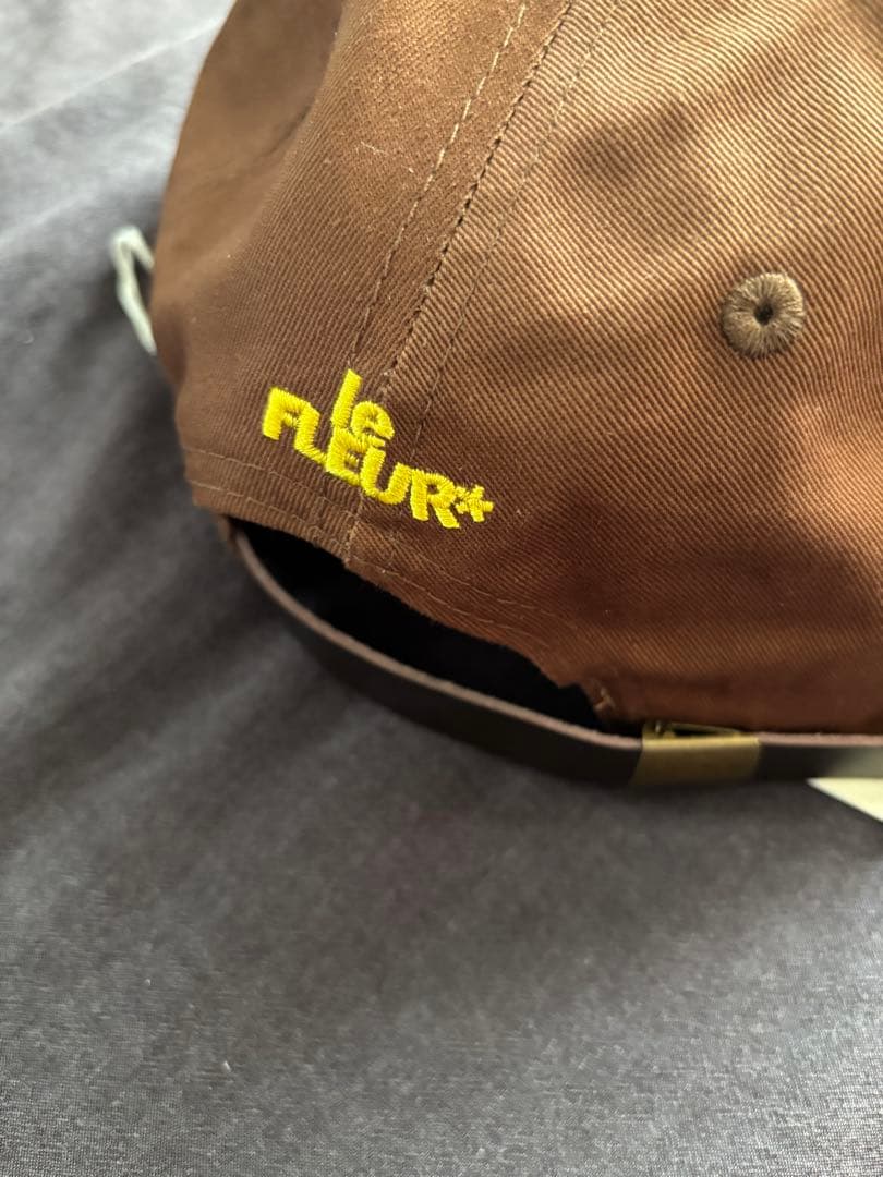 VARSITY DARRYL 5 PANEL HAT BROWN - メルカリ