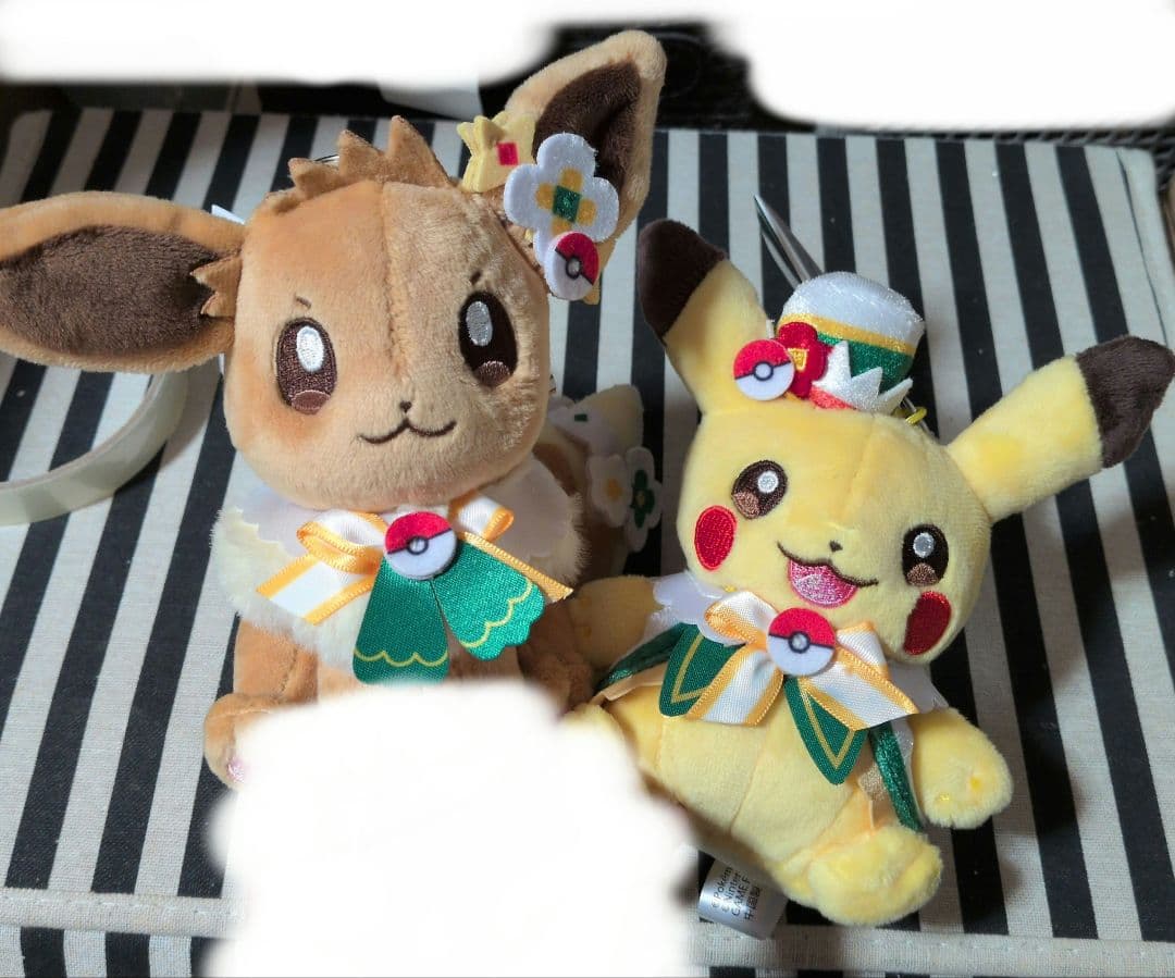 ポケパークカントー ピカチュウ イーブイ マスコット キーホルダー ぬいぐるみ ポケパークカントー ピカチュウ イーブイ ぬいぐるみ - メルカリ