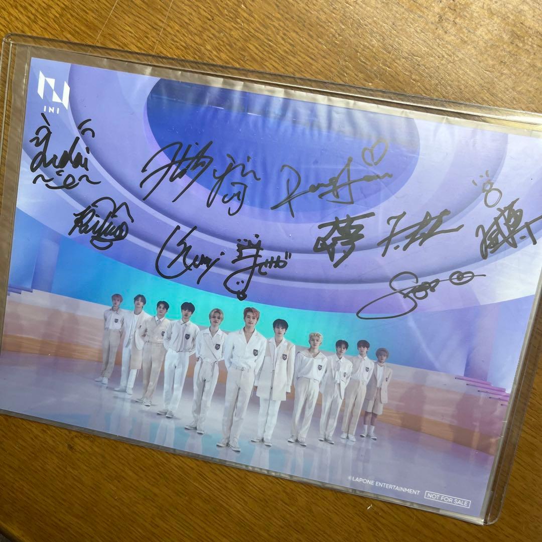 INI 1stファンミーティング 直筆サイン 2L生写真 - メルカリ