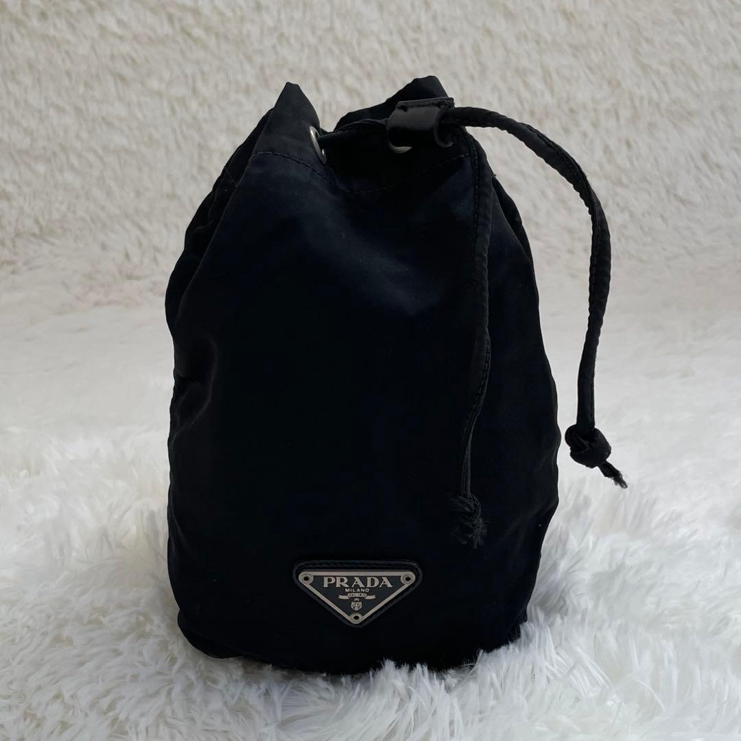 美品】PRADA プラダ アクセサリーポーチ ブラック ナイロン 巾着