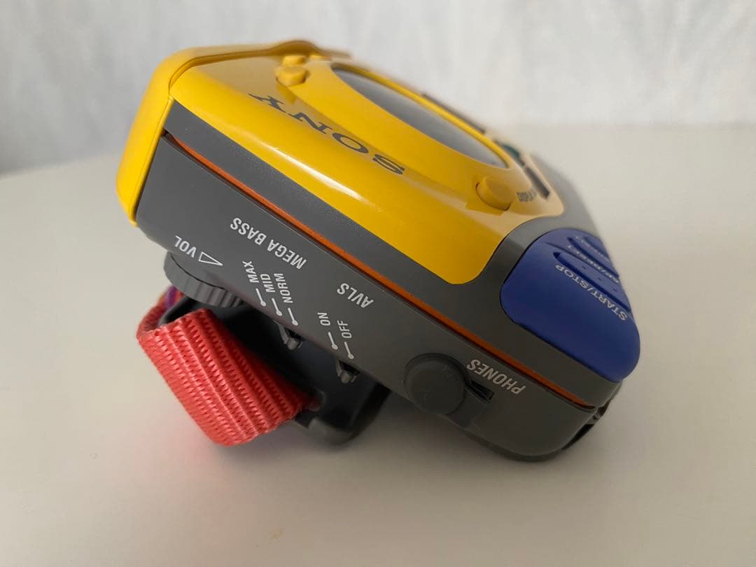 Sony sports ソニースポーツカセットウォークマン WM-FS495 - メルカリ