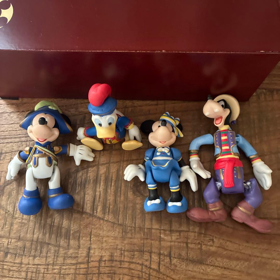 ディズニーシー✴︎Open記念陶器ミッキー他4体セット木箱入り❣️人形