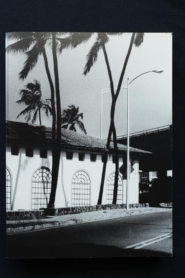 ハワイ：森山大道】新品・未読品・美本・サイン入り - アート