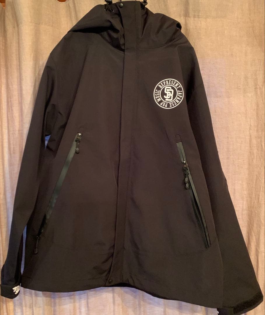 super beaverマウンテンパーカー M - メルカリ