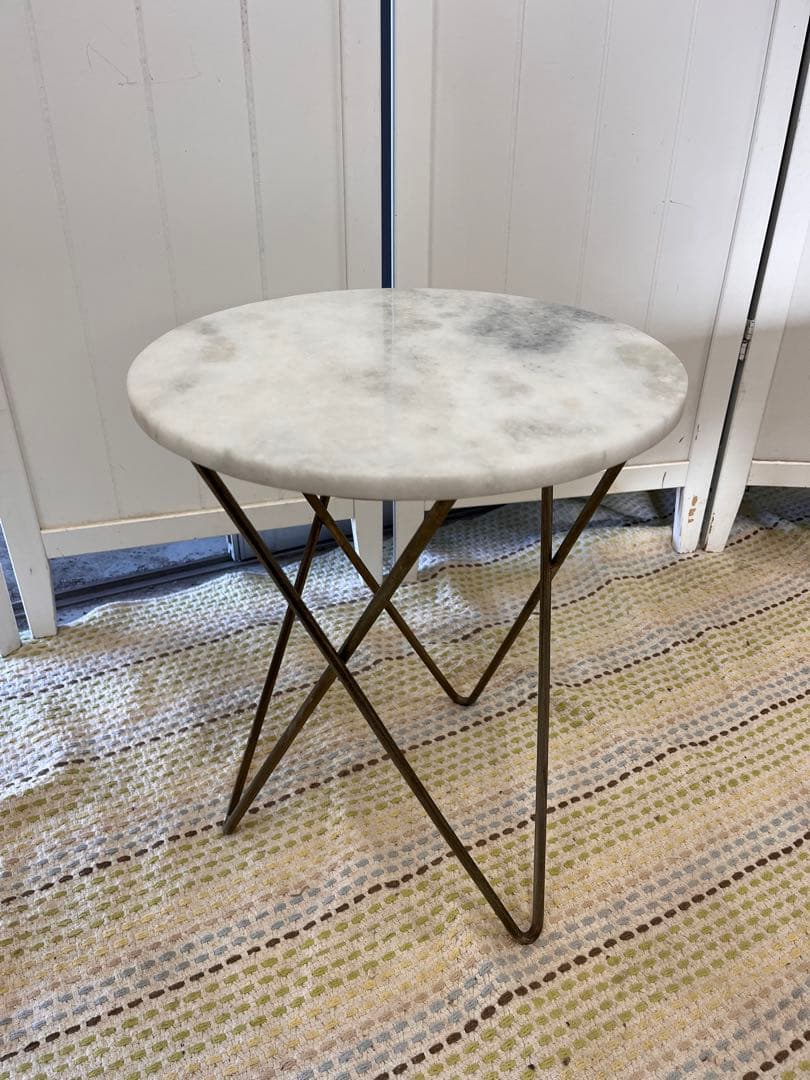 送料込み！ZARA  ザラホーム 大理石円形サイドテーブル レア ZARA HOME (ザラホーム) ネストテーブル ホワイト×ゴールド 2点セット