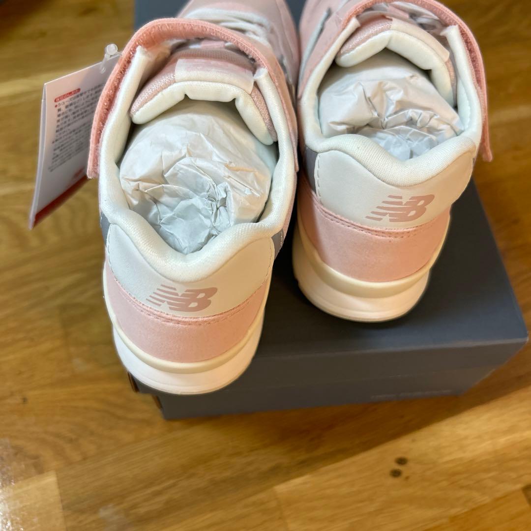 new barance 996 22.5cm KID’S 2足