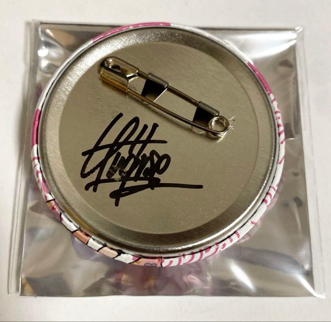 nqrse なるせ 缶バッジ サイン入り - メルカリ