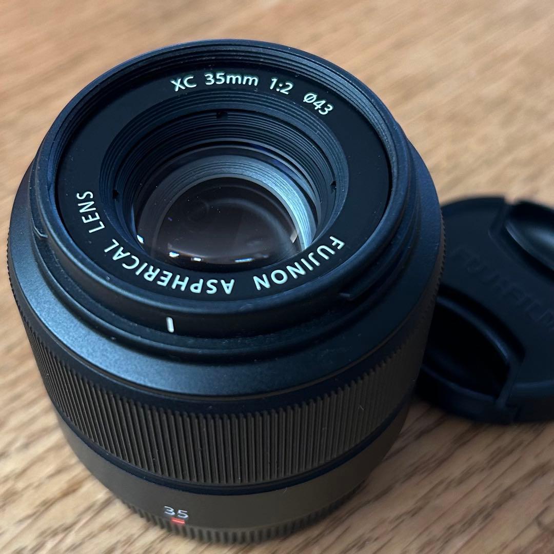 @*c様 Fujinon XC 35mm F2 単焦点レンズ Fujifilm XC 35mm f/2 Lens (Black) | Bedfords.com