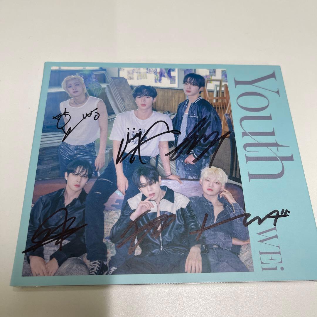 激レア】WEi メンバー全員 直筆サイン入り CD Youth - メルカリ