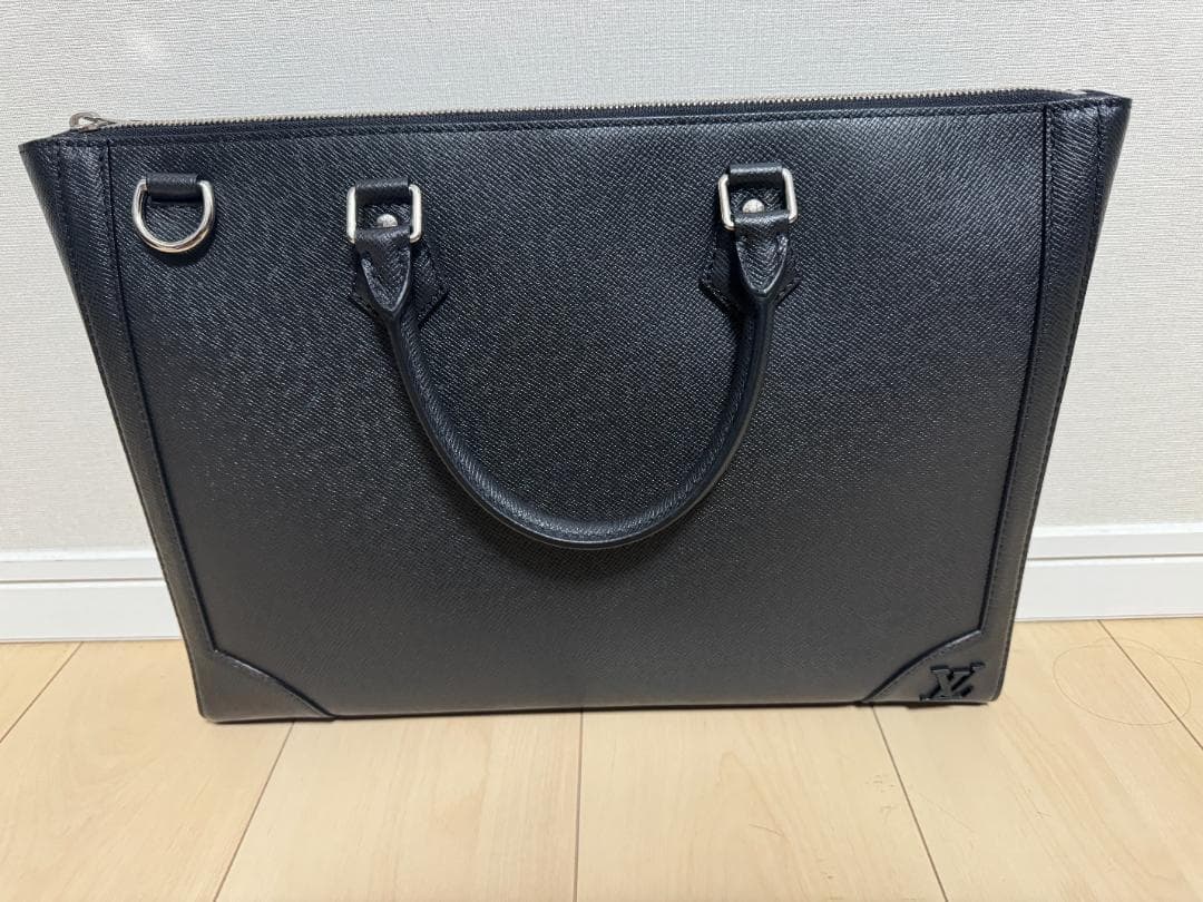 《限定品》ルイヴィトン　スリム・ブリーフケースビジネスバッグ　ルイヴィトン