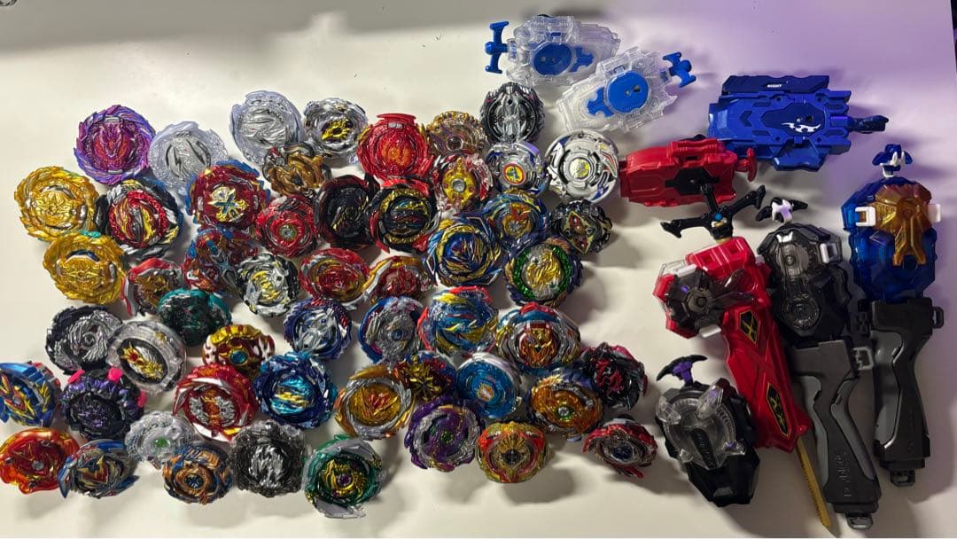 ベイブレード バースト まとめ売り レイヤー ディスク ドライバー ランチャー ベイブレードバースト まとめ売り レイヤー ディスク ドライバー ②