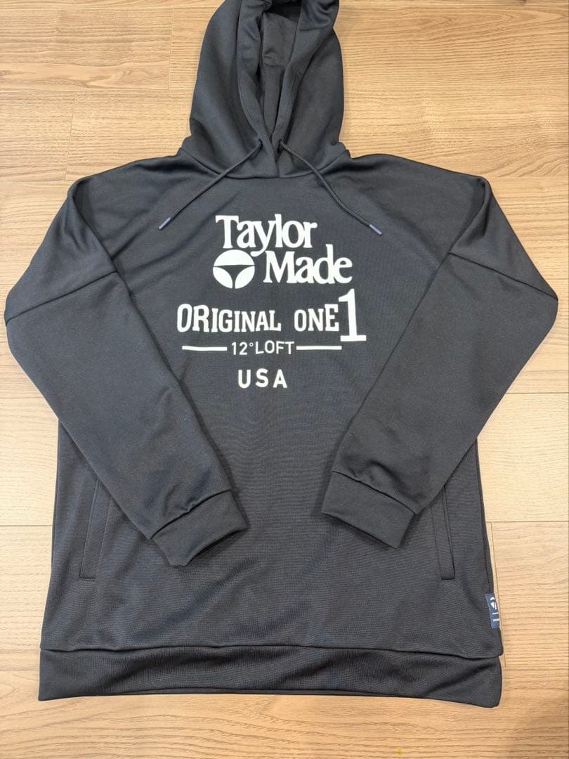 着用一回のみ極美品！TaylorMade フード付きスウェットパーカー